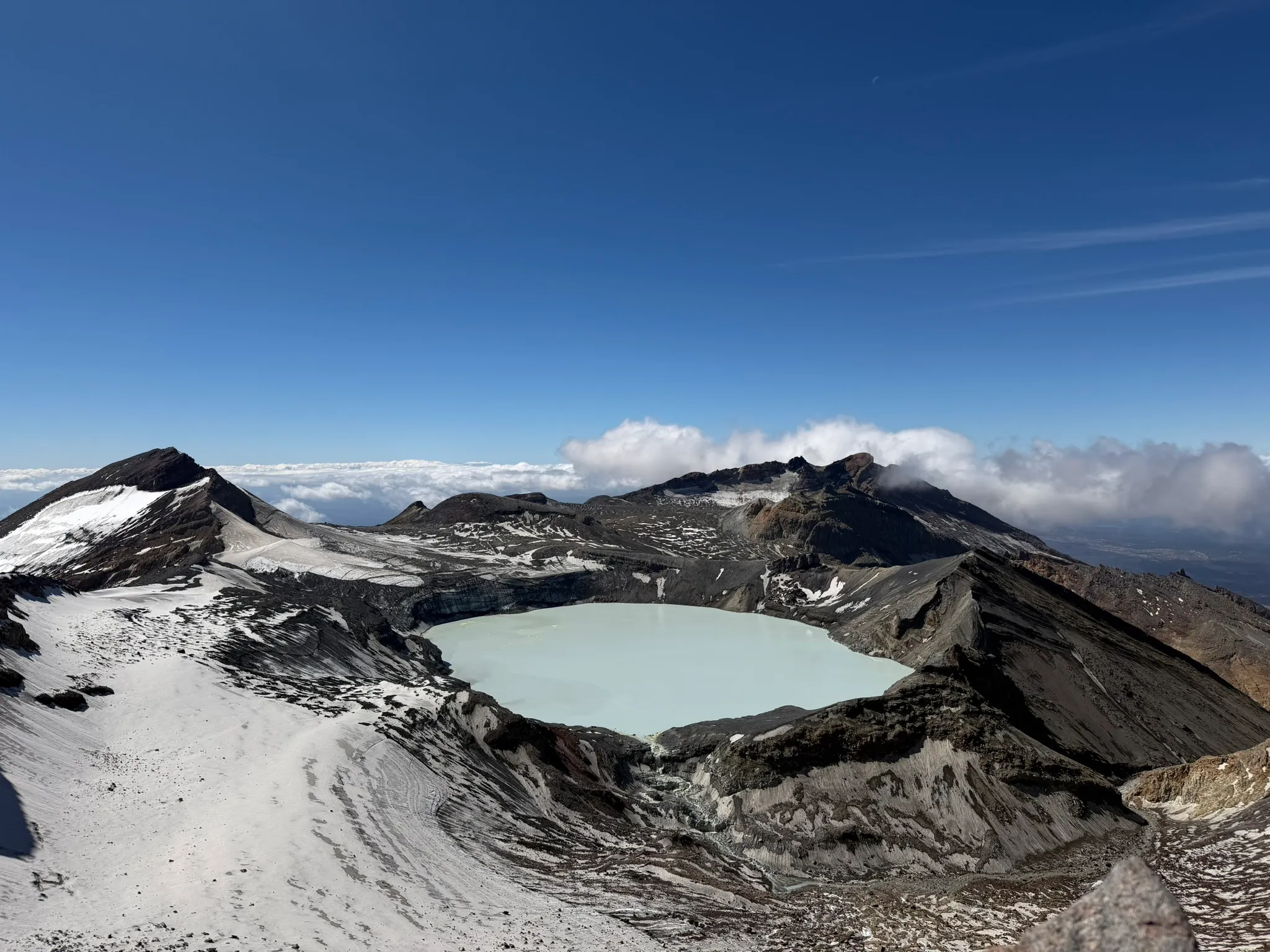 Summit Mt Ruapehu: North Island High Point